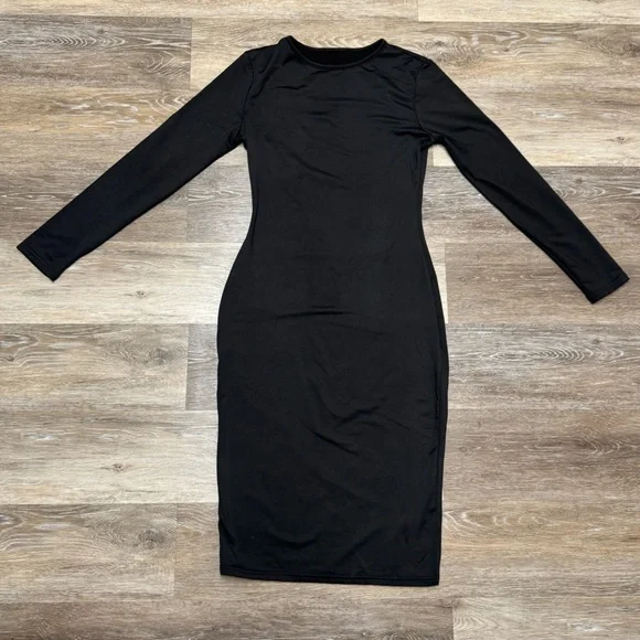 Stretch black dress - Picture 4 of 5